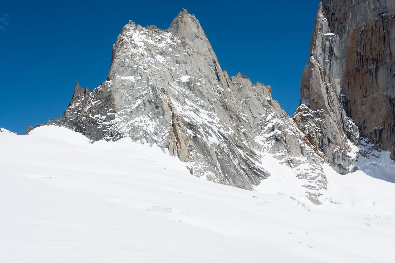 Mojón Rojo Ascent